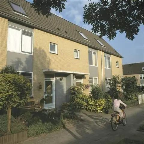 Maartje Den Outerstraat 19, Rotterdam - 3-Schlafzimmer-Haus zu vermieten