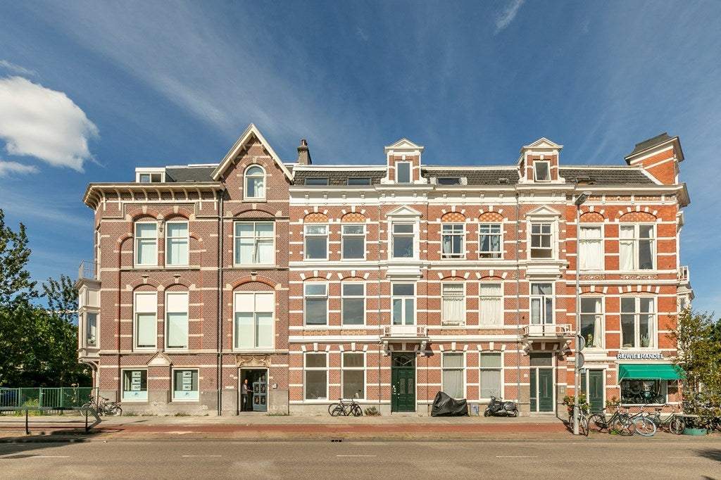 Afbeelding 1 van 12