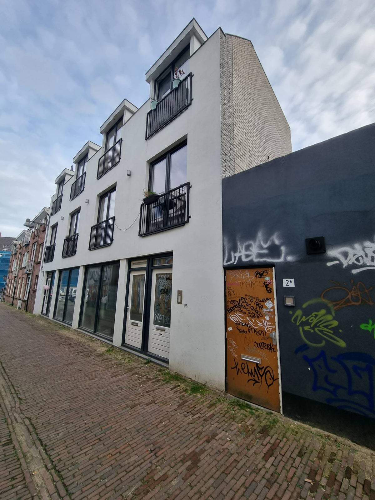 Afbeelding 1 van 9