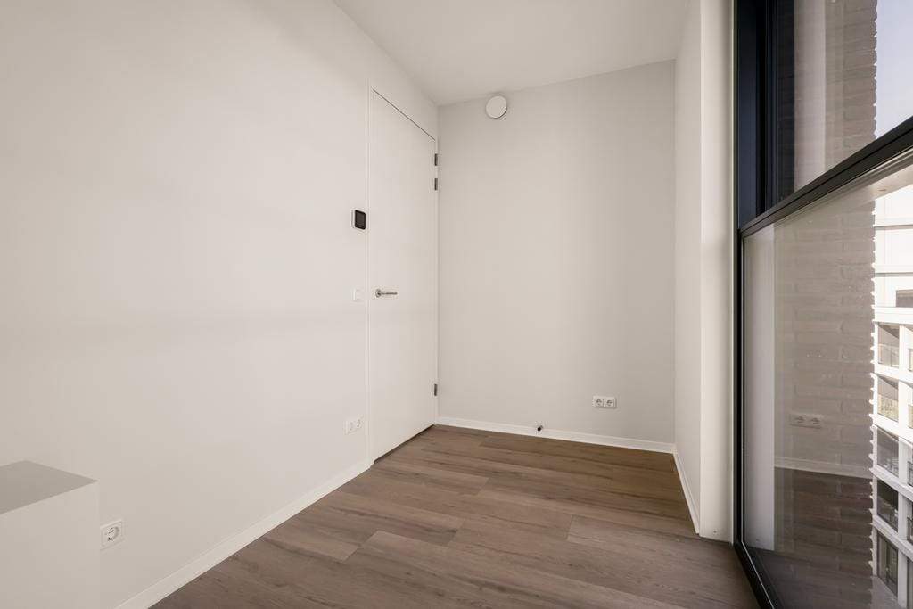 Image 19 sur 42