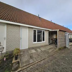 3-Room House in Lutjebroek for Rent