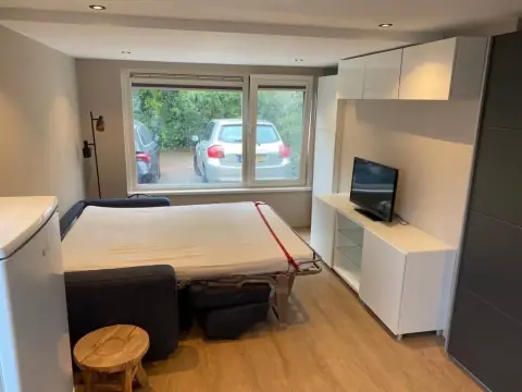 Gemeubileerde studio Hoekwierde, Almere Haven - Te huur