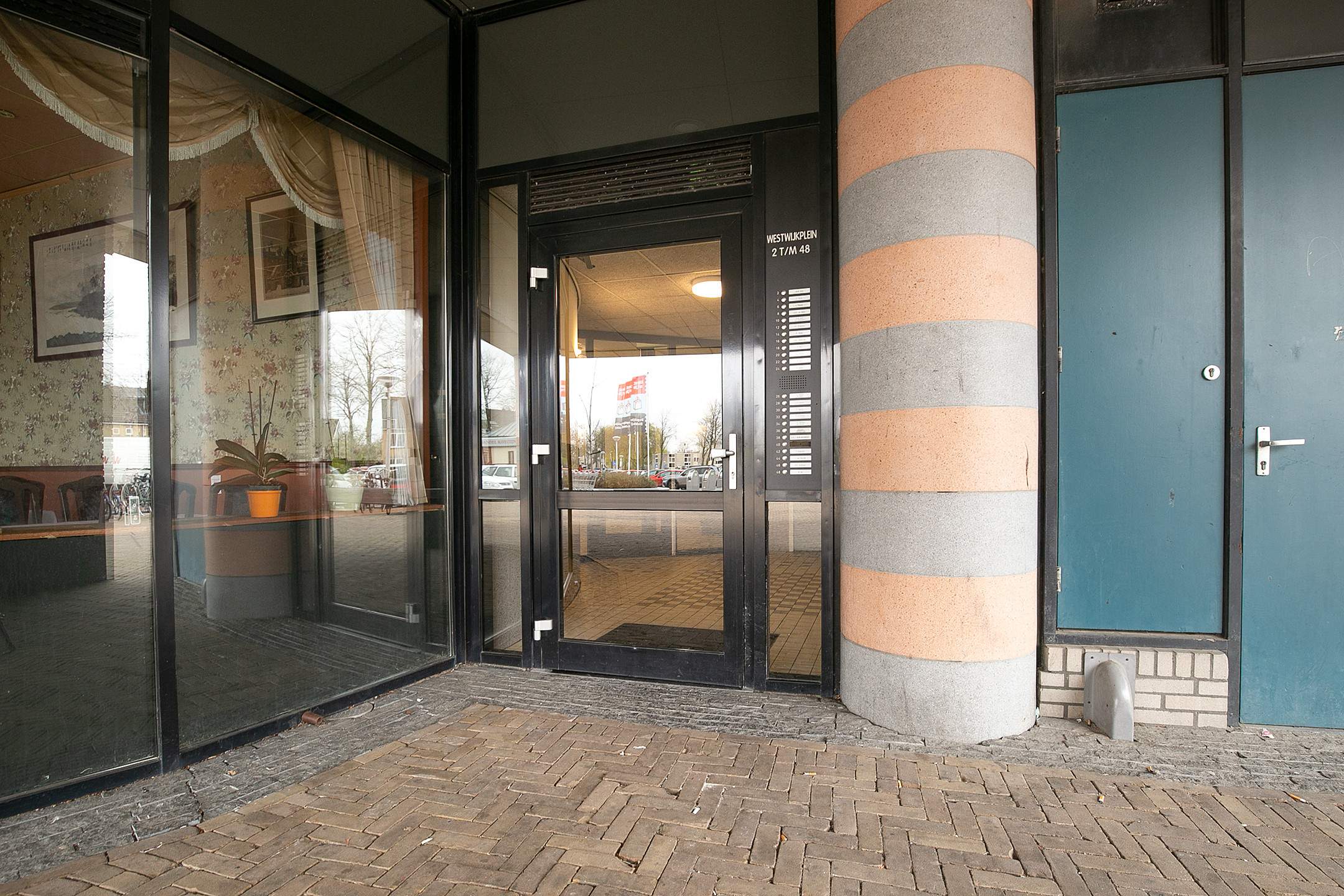 Afbeelding 1 van 13