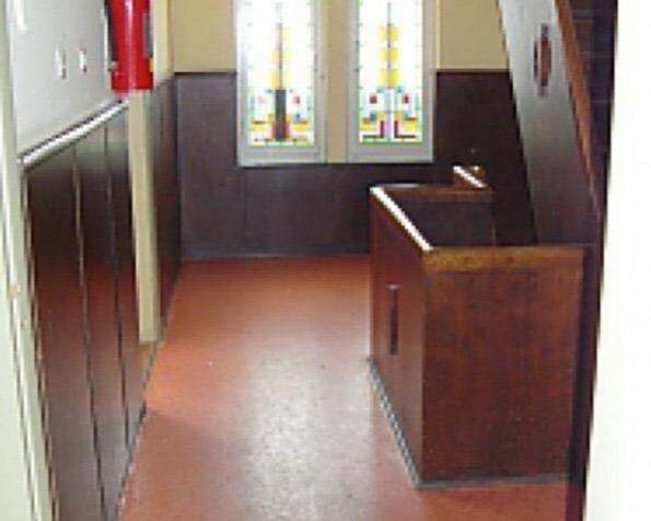 Image 3 of 10