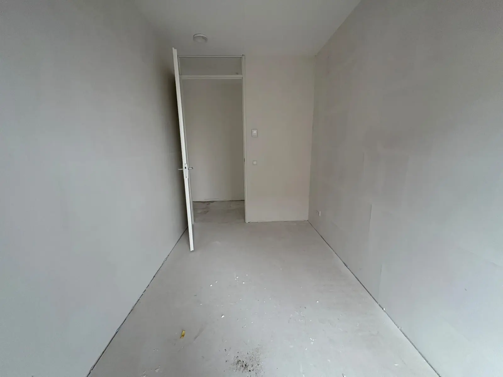 Image 6 of 14