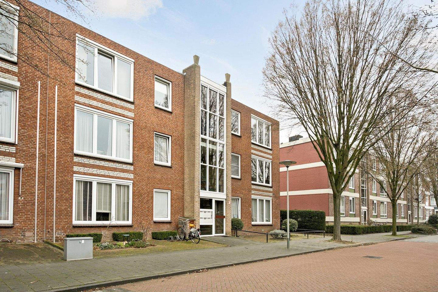 Afbeelding 2 van 12