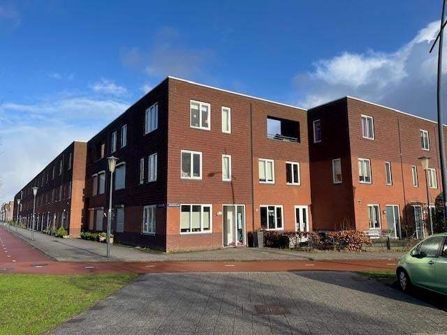Image 1 of 10