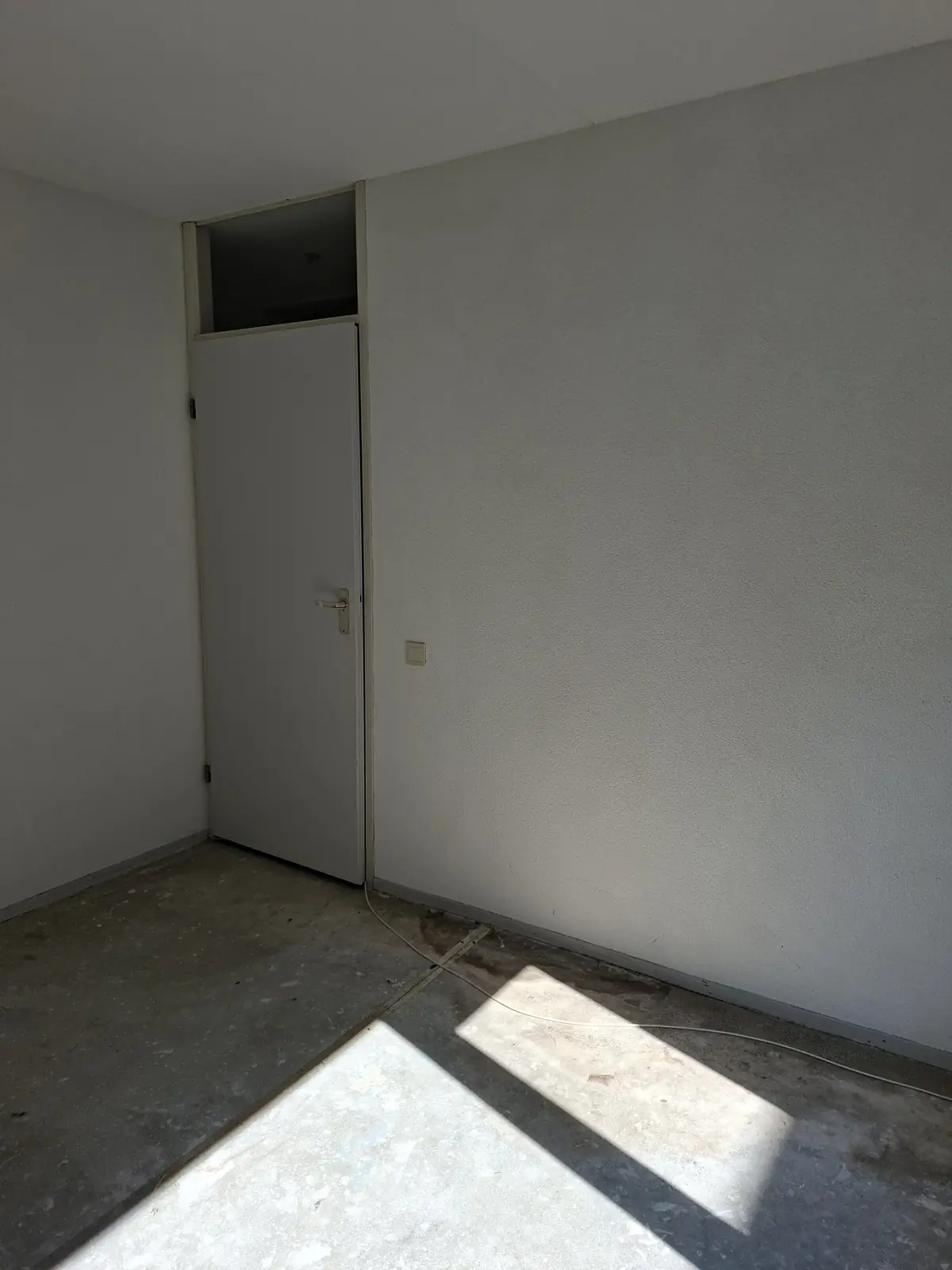 Image 10 of 23