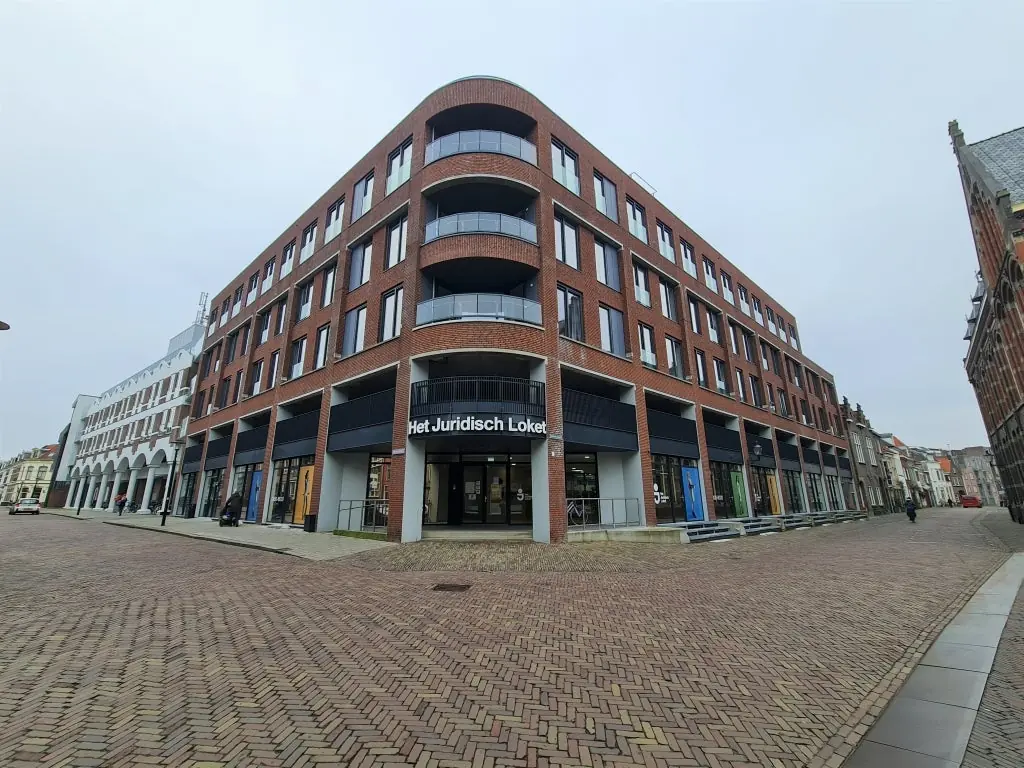 Image 1 of 20