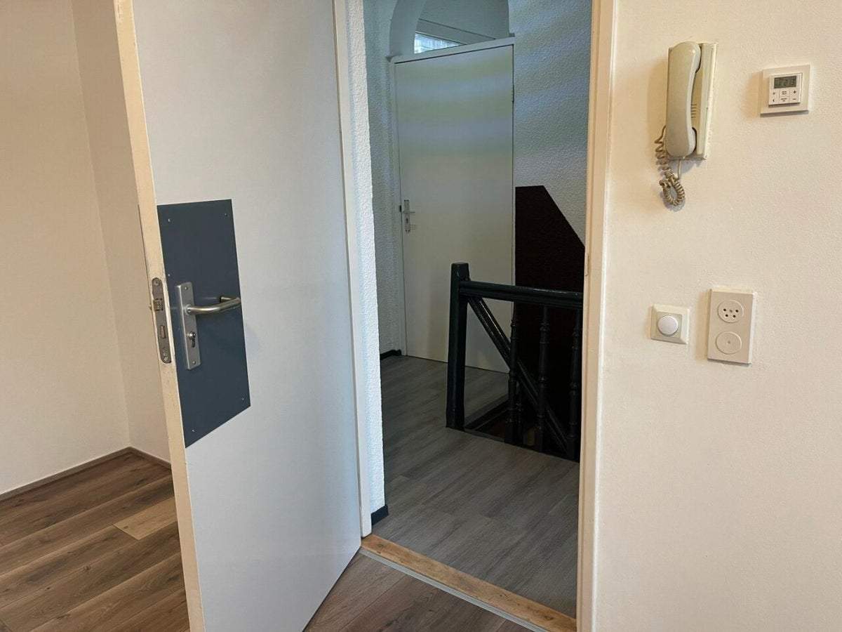 Bild 2 von 23