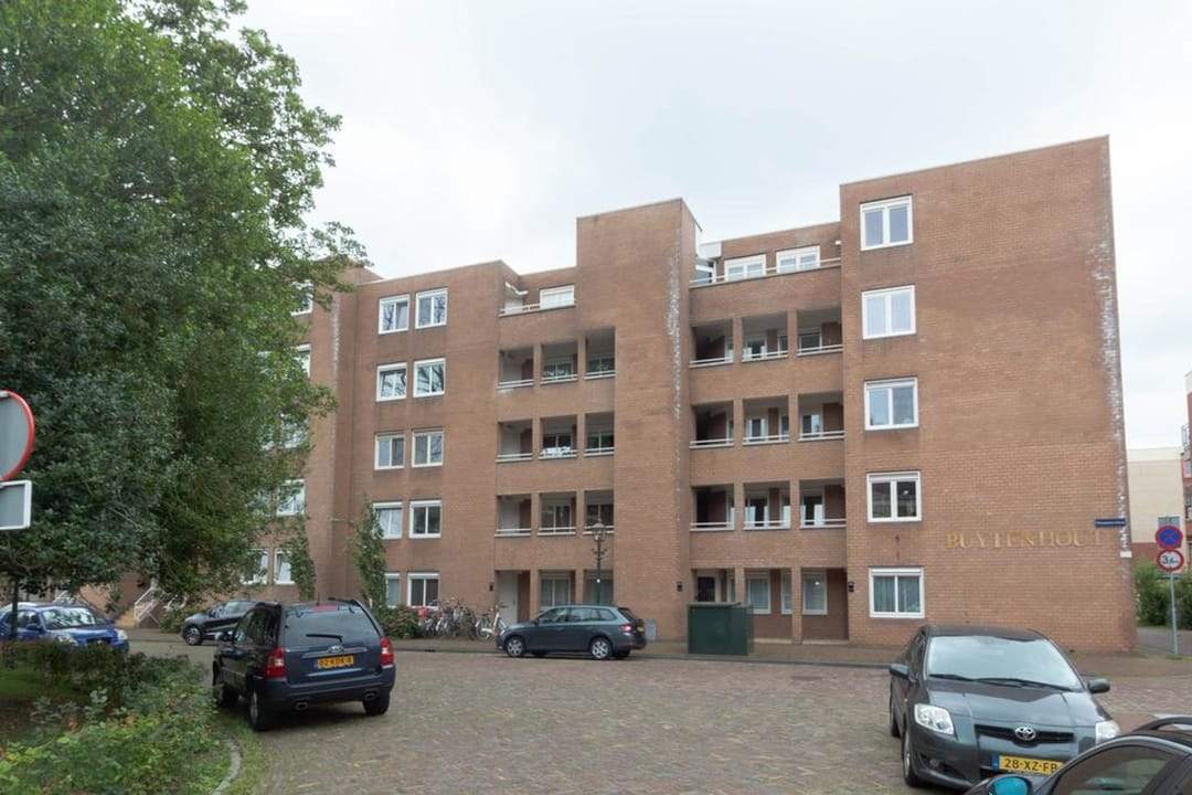 Image 2 of 17