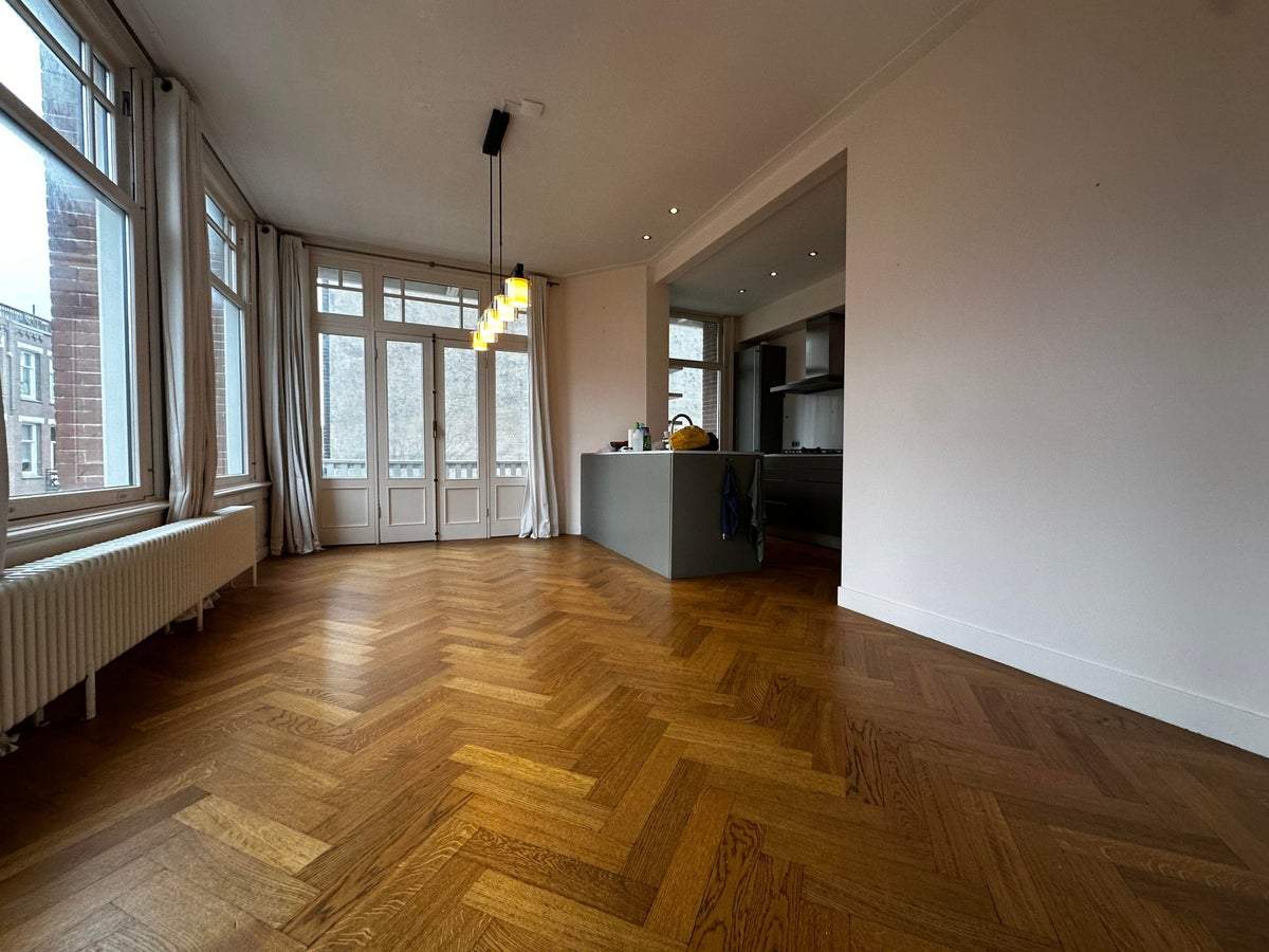 Bild 1 von 21
