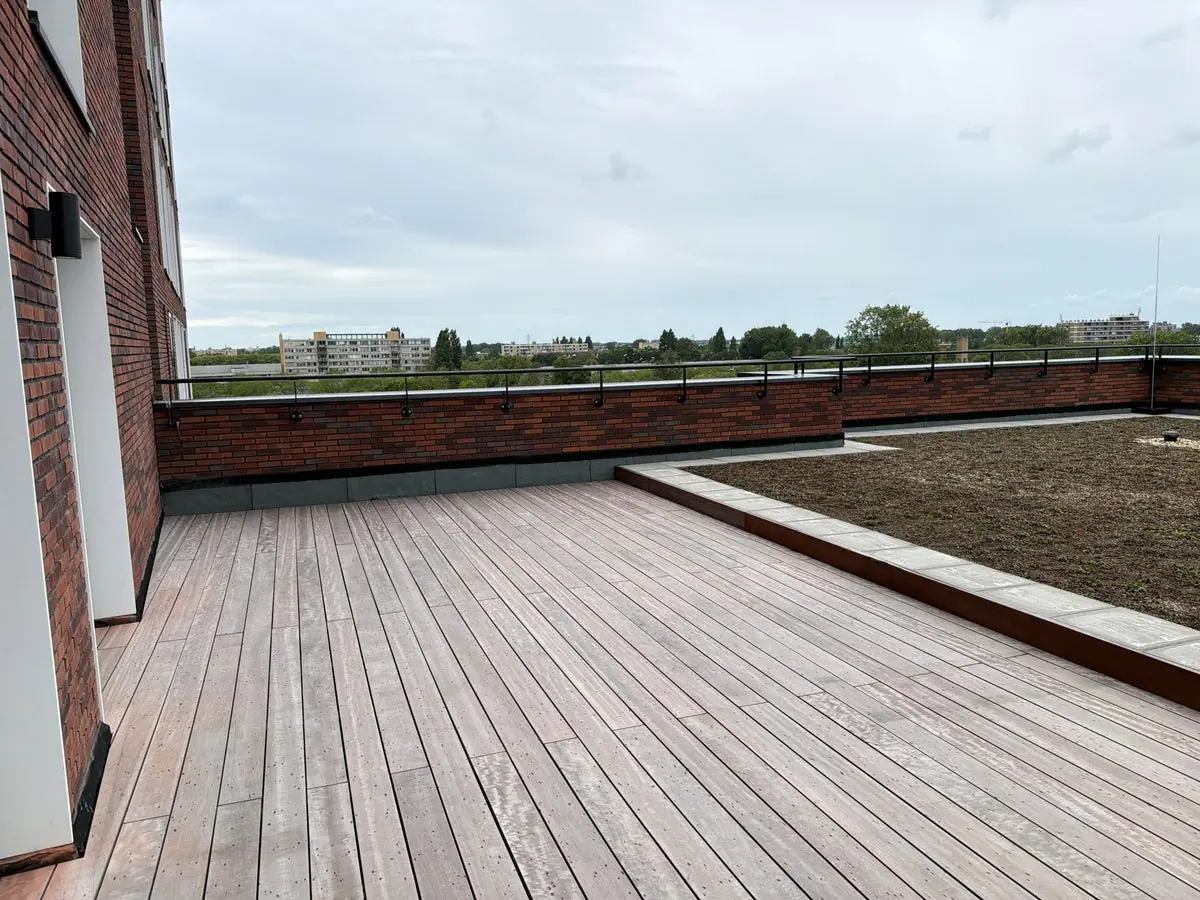Image 14 of 26