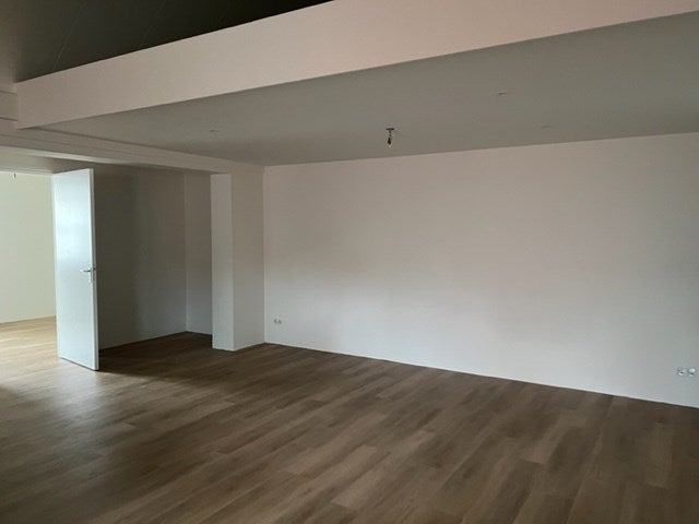 Afbeelding 1 van 6
