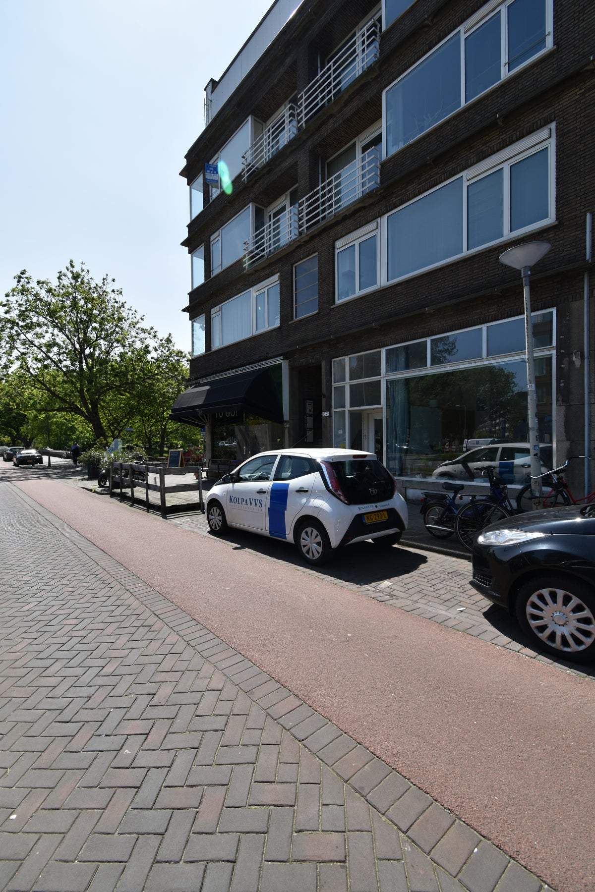 Afbeelding 1 van 14