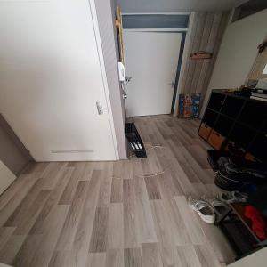 Bild 2 von 9
