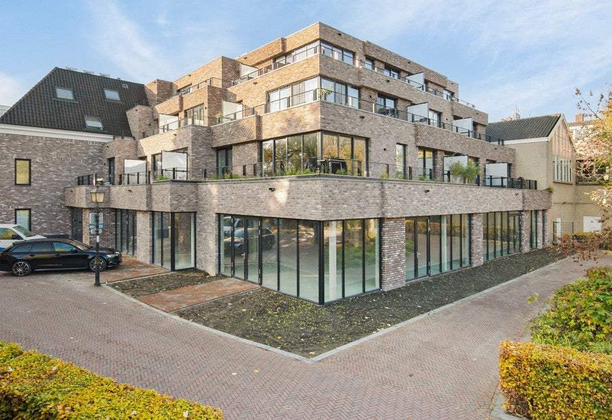 Afbeelding 1 van 5