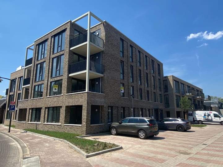 Afbeelding 1 van 14