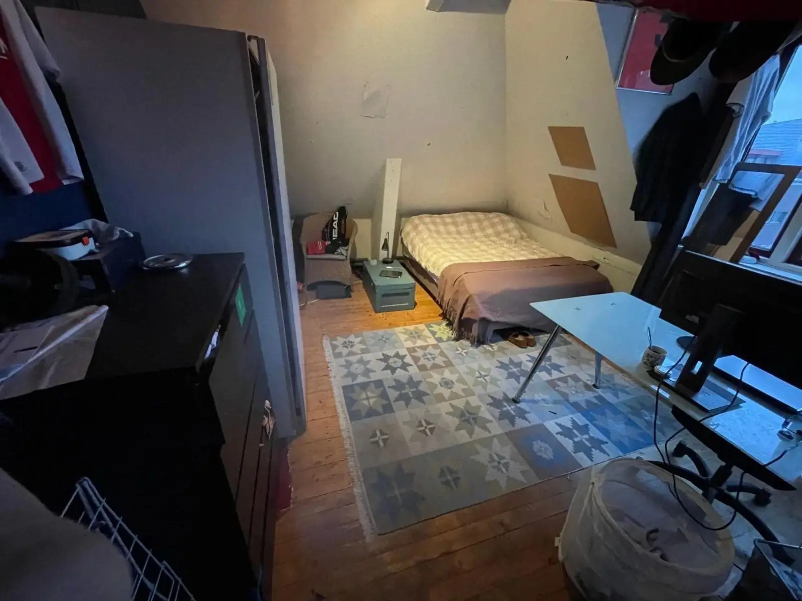 Image 1 of 2