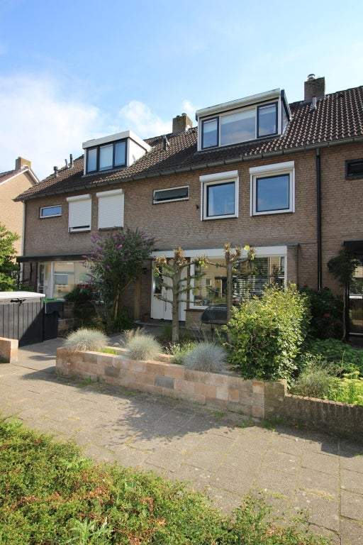 Bild 1 von 58