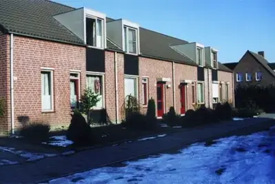 Corner House Petrus Vossenstraat 11, Helden - For Rent