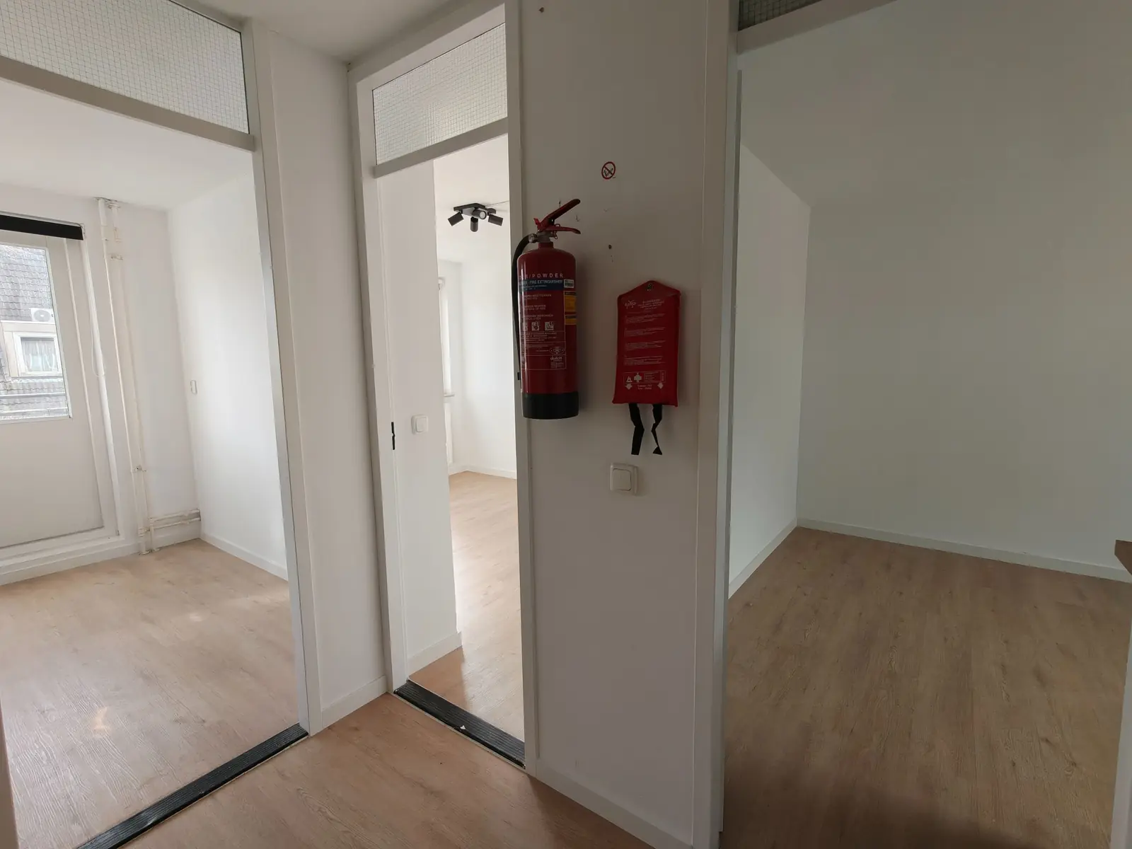 Image 3 of 10