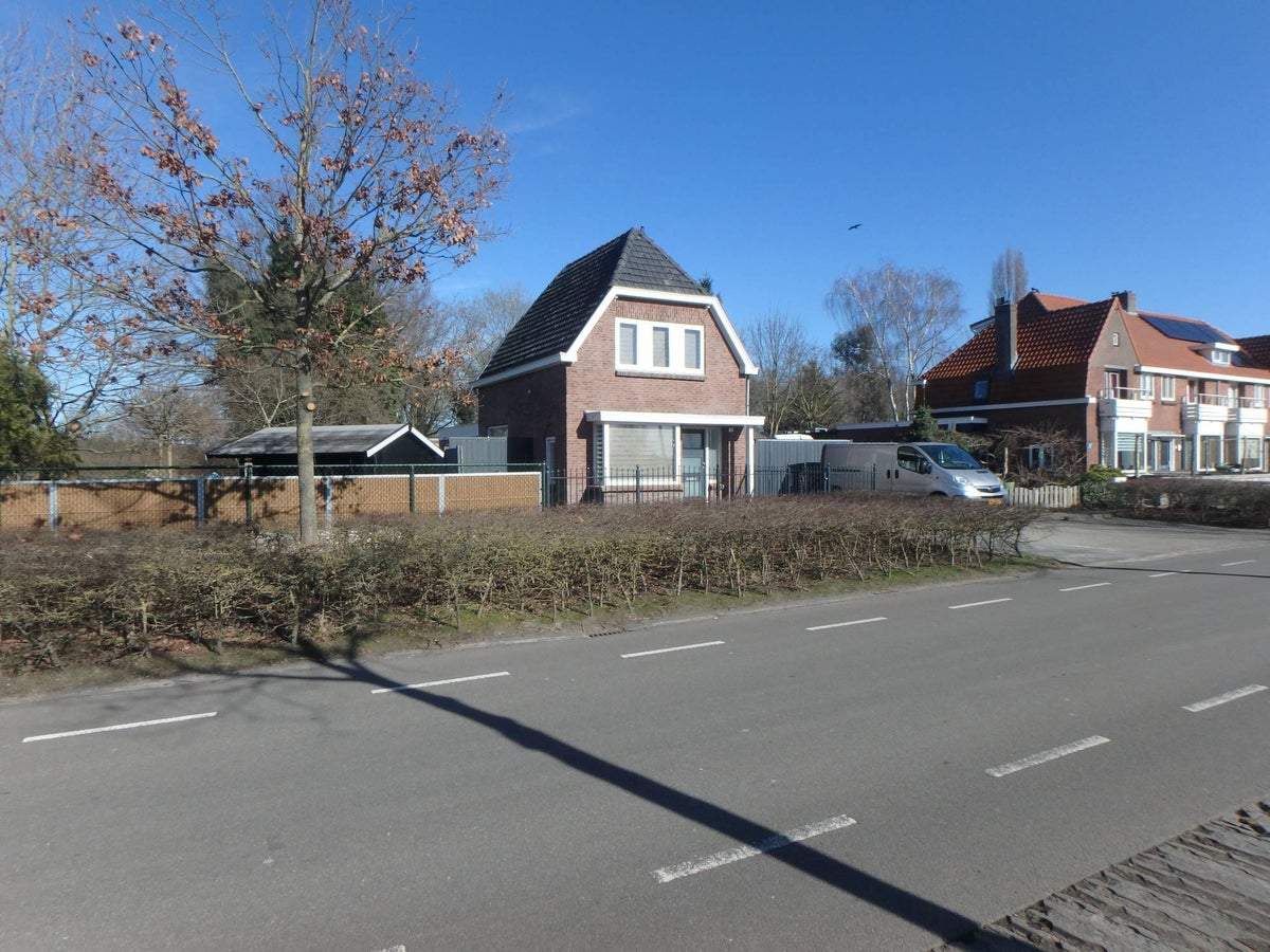 Bild 1 von 34