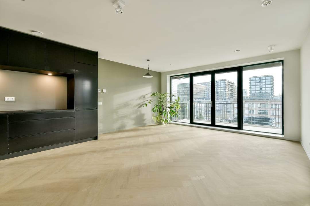 Bild 2 von 28