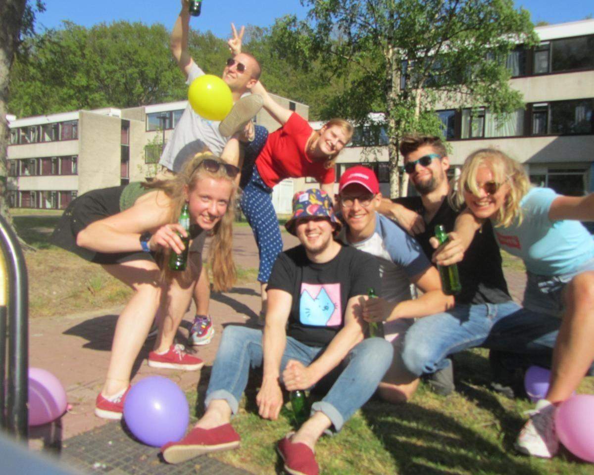 Bild 3 von 9