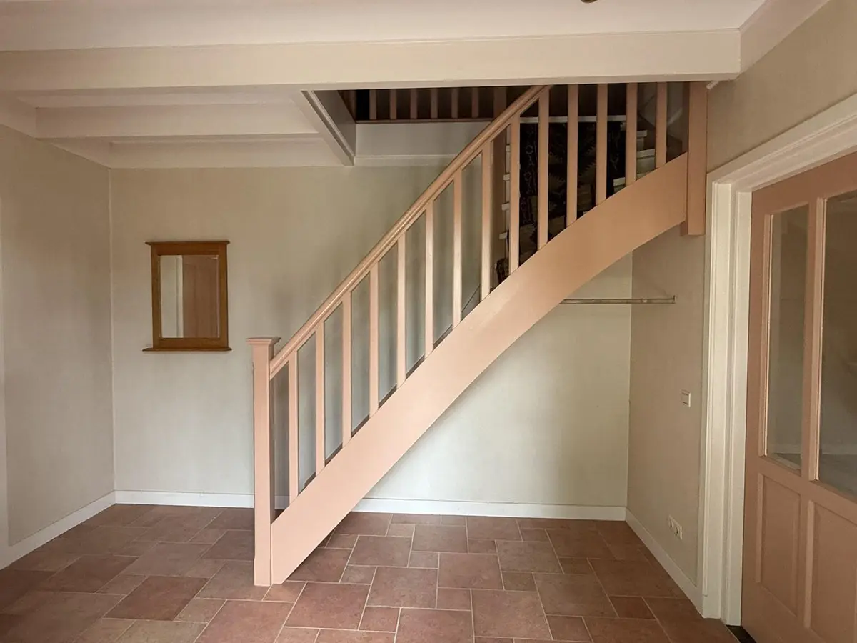 Image 12 of 27
