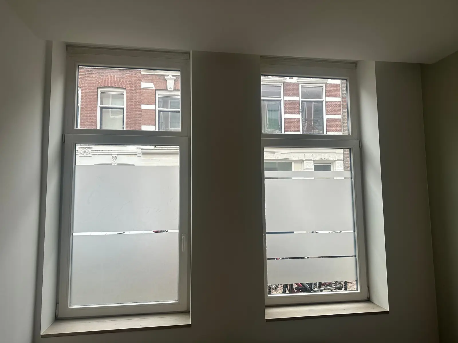 Image 6 of 6