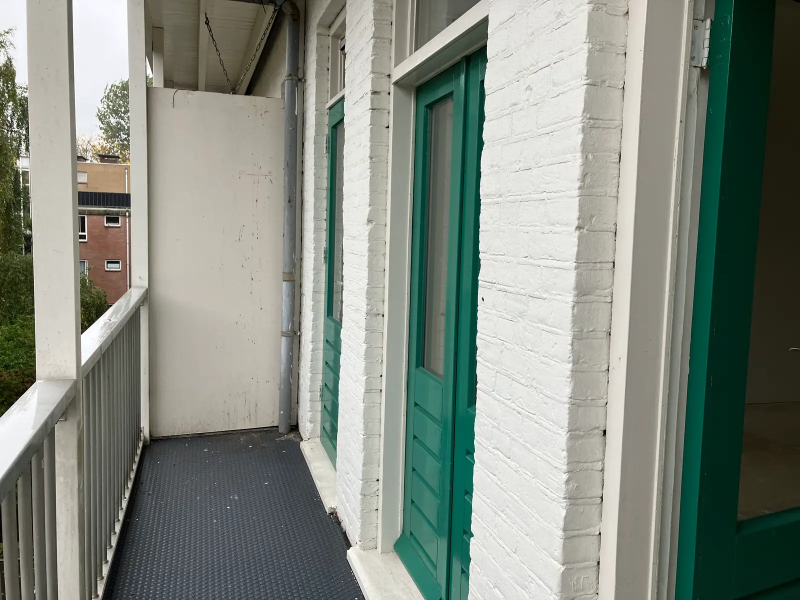 Image 6 of 21