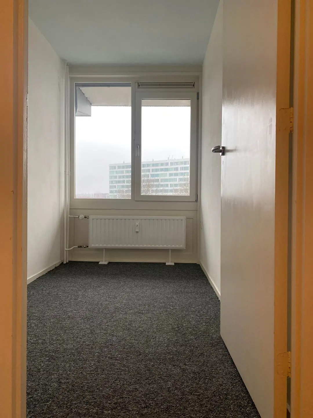 Image 16 of 26