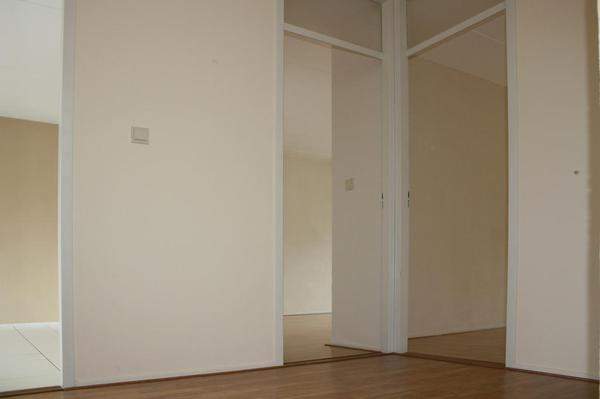 Image 10 of 12