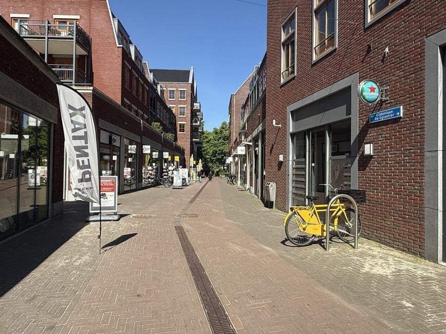 Afbeelding 2 van 8