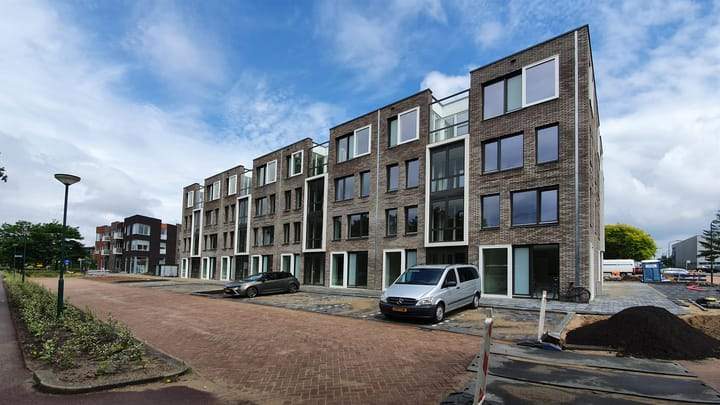 Afbeelding 1 van 9