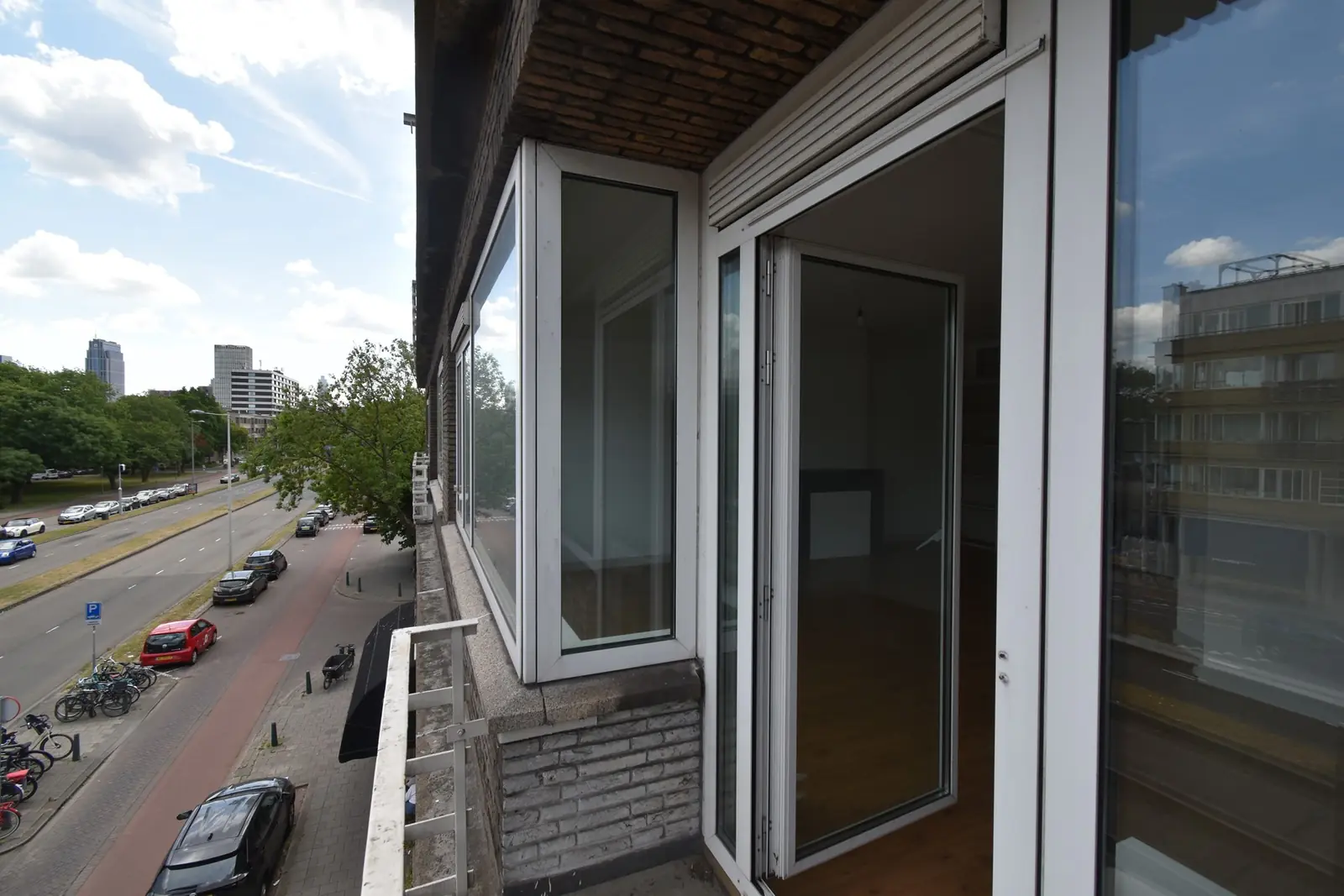 Image 10 sur 23