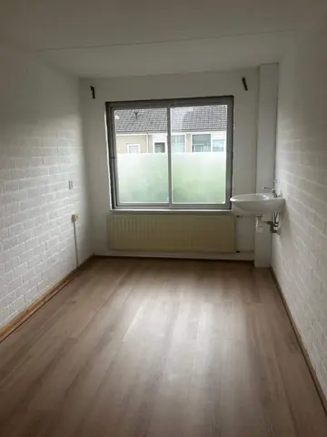 Habitación en Ringbaan-Noord, Tilburg - En alquiler