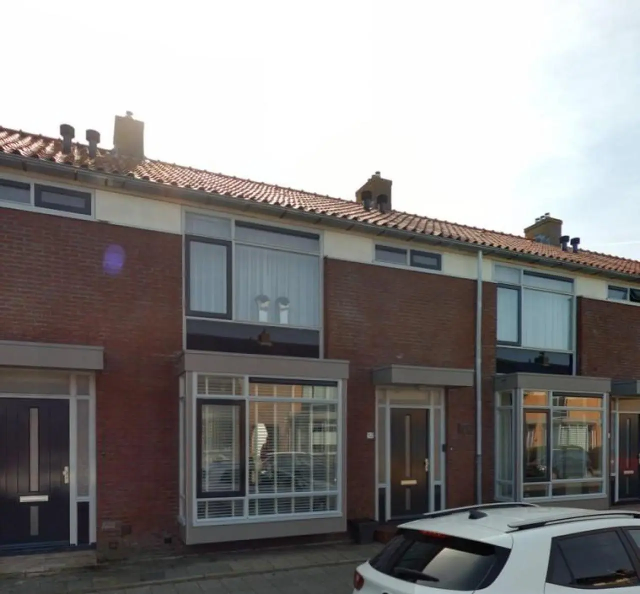 Family House Pieter Straatlaan 52, Den Helder - For Rent