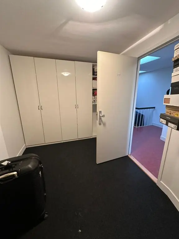 Image 19 of 21