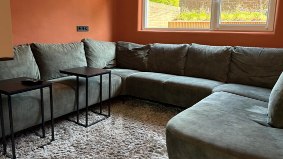 Image 4 of 16