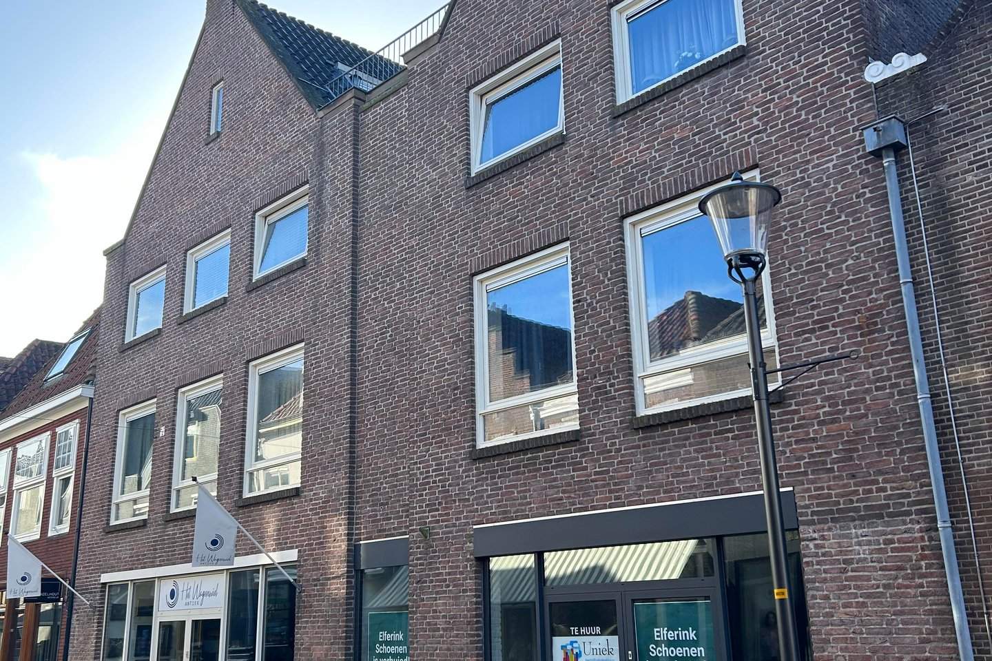 Afbeelding 1 van 12