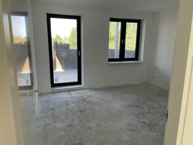 Image 11 sur 24