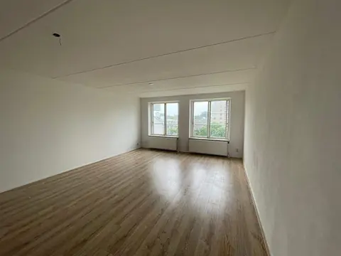 Appartement Hogewerf 141, Amsterdam – Te Huur