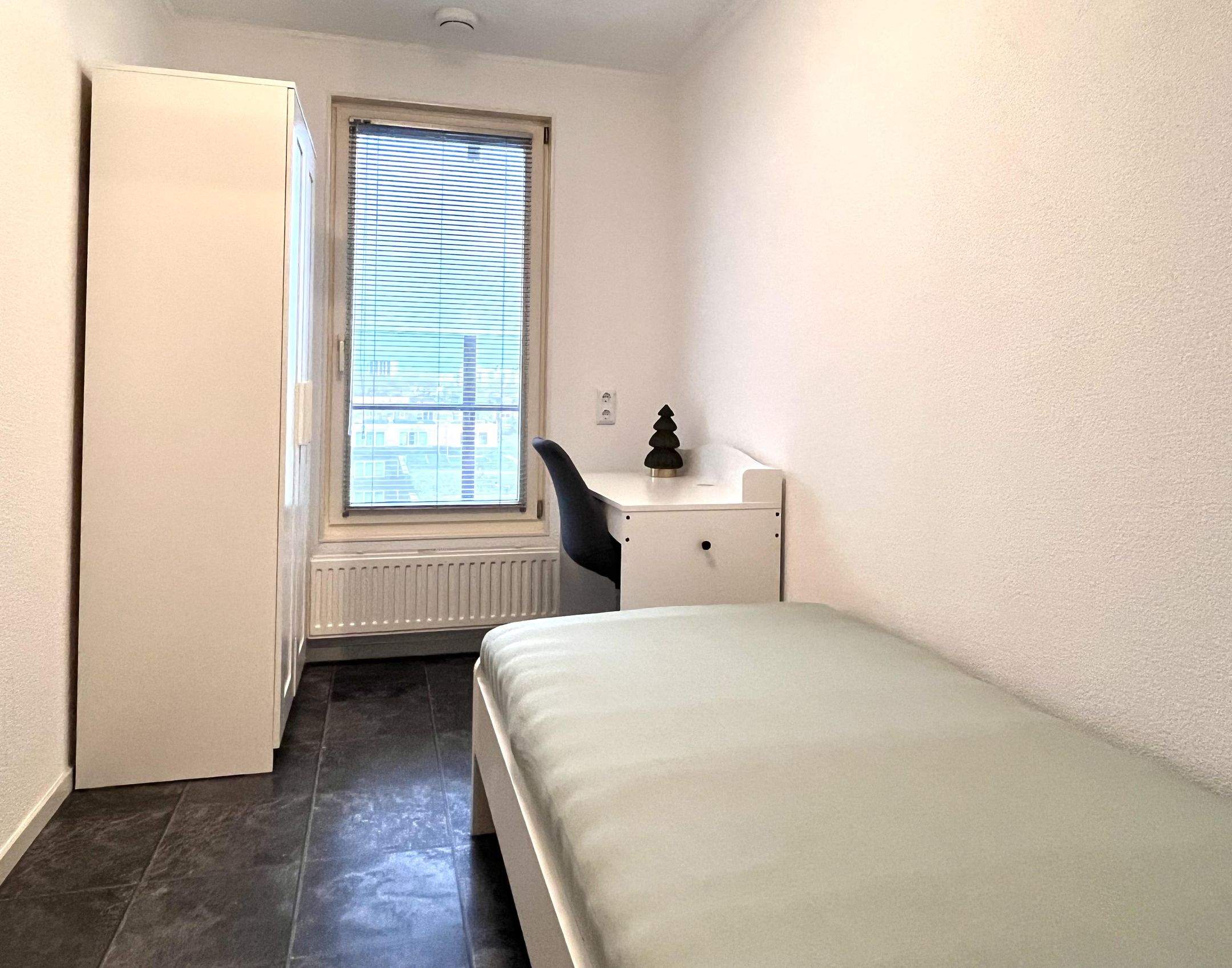 Bild 15 von 23