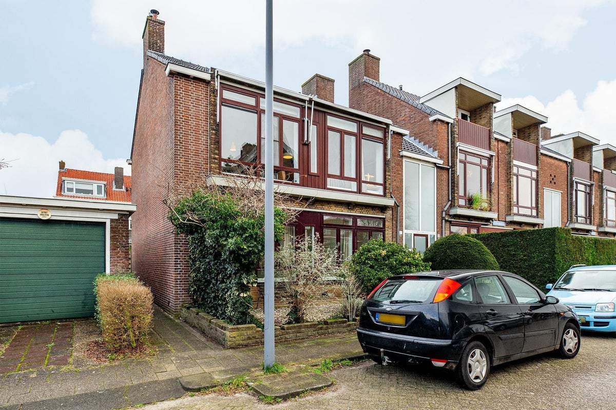 Afbeelding 2 van 18