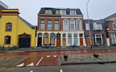 Image 6 of 6