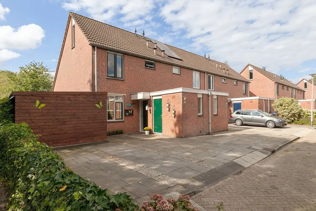Hoekwoning Varenkampen, Assen - Te Huur
