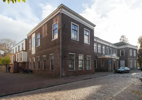 Self-Contained Studio Langebrug 206, Leiden - For Rent