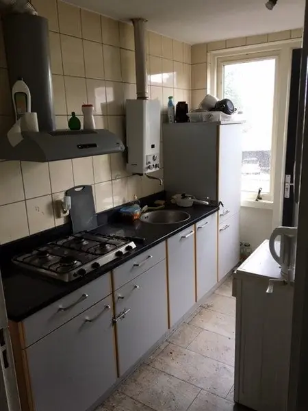 Image 7 of 9